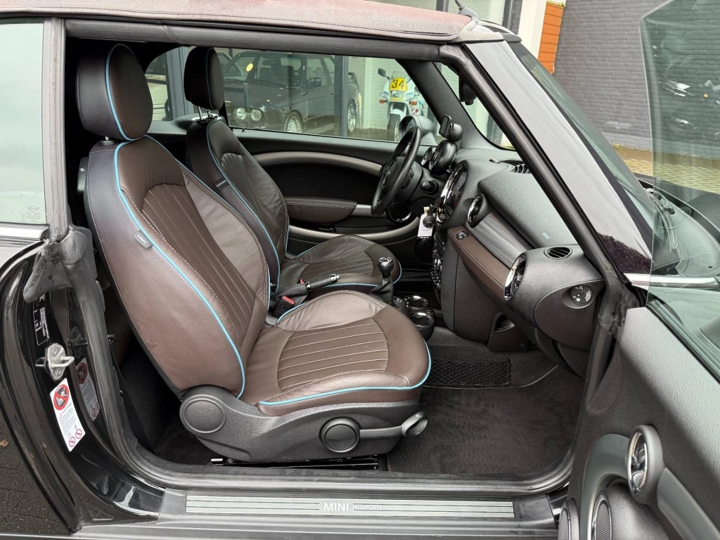 Hoofdafbeelding MINI Cabrio