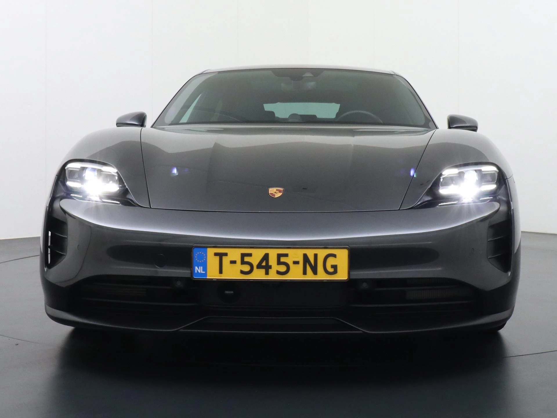 Hoofdafbeelding Porsche Taycan