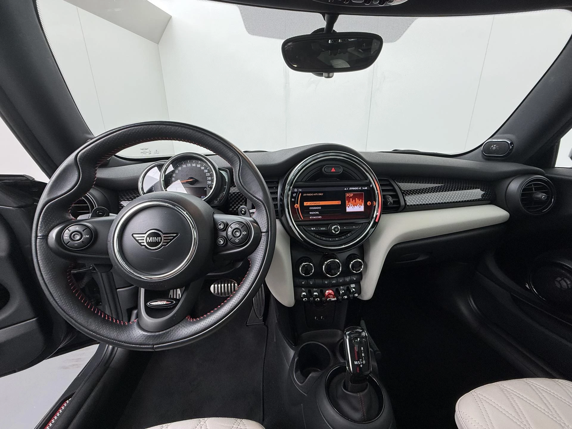 Hoofdafbeelding MINI 3-deurs