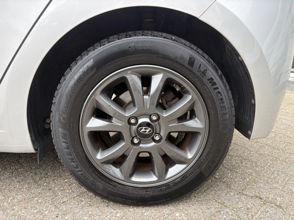Hoofdafbeelding Hyundai i20