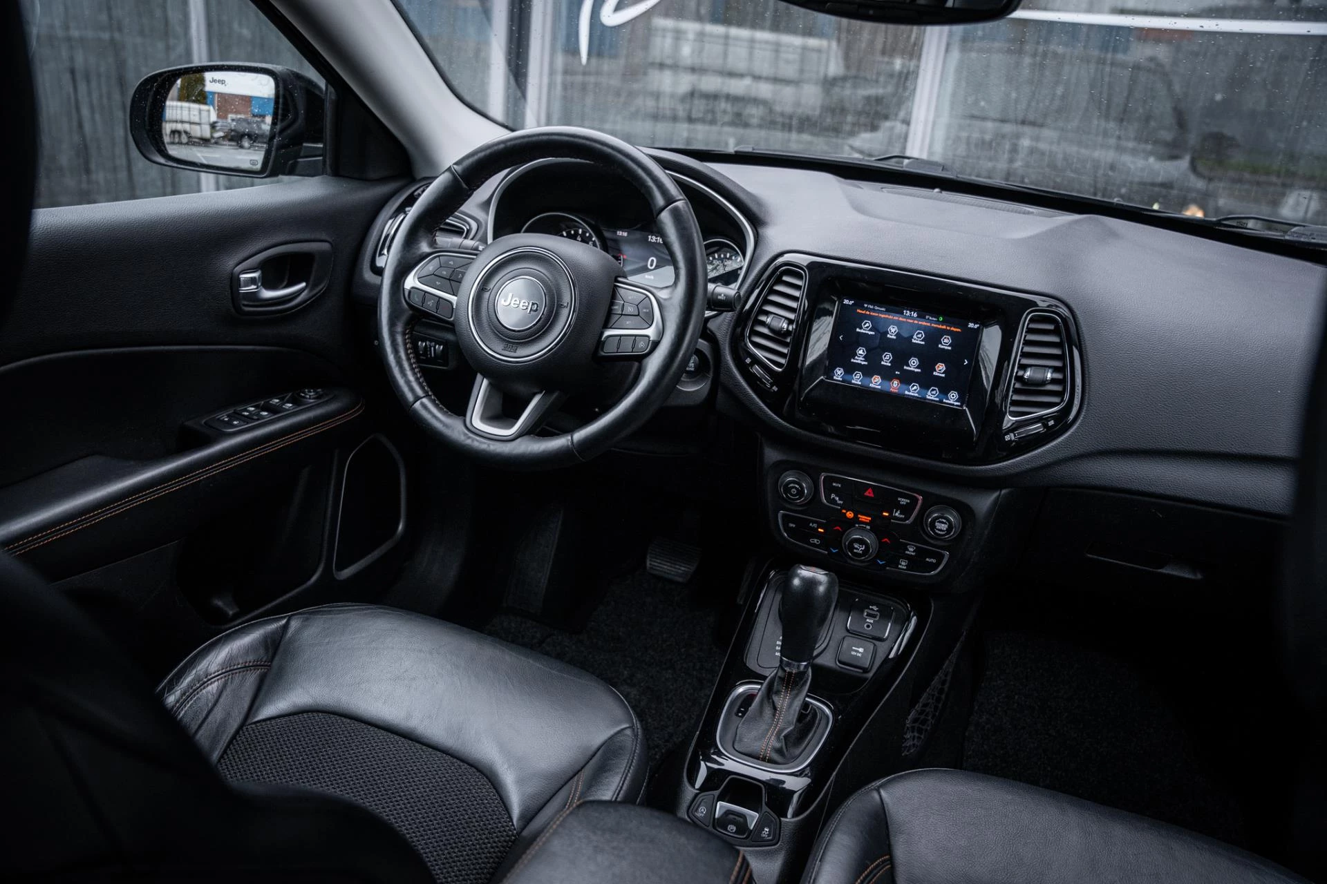 Hoofdafbeelding Jeep Compass