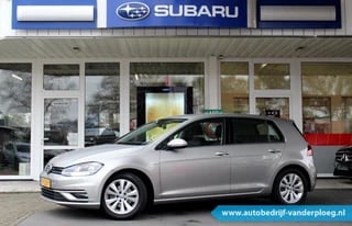 Volkswagen Golf 1.5 TSI 130pk Highline * Navigatie * Parkeersensoren voor & achter * Adaptieve Cruise control