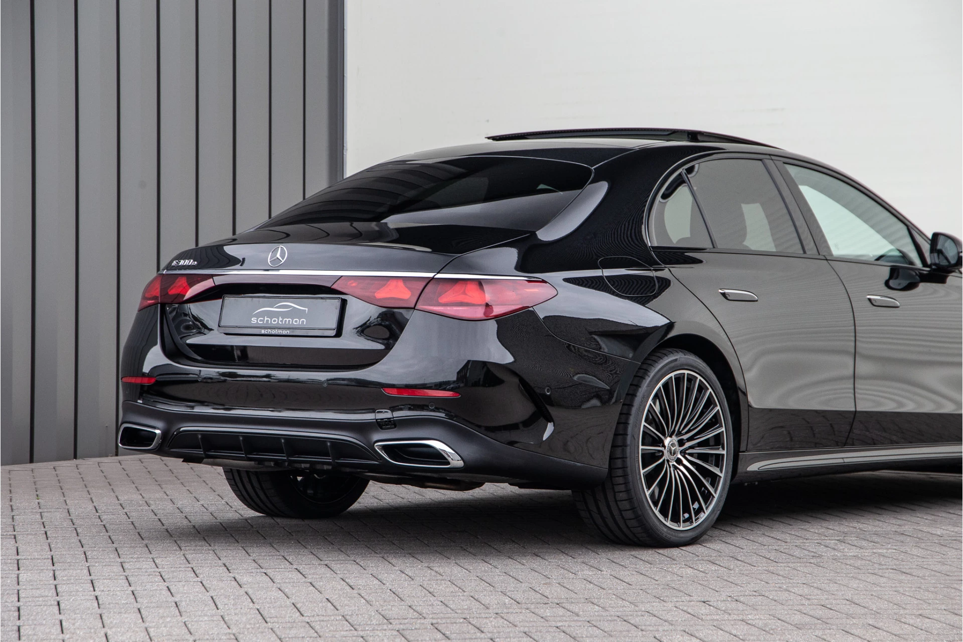Hoofdafbeelding Mercedes-Benz E-Klasse