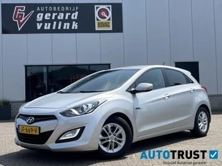 Hoofdafbeelding Hyundai i30 Hyundai i30 1.6 GDI i-Motion Plus ECC NAV CRUISE TREKHAAK