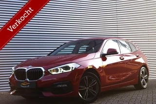 BMW 1-serie 118i Sport Line/ M sport /Navi/Xenon/Carplay/Aut