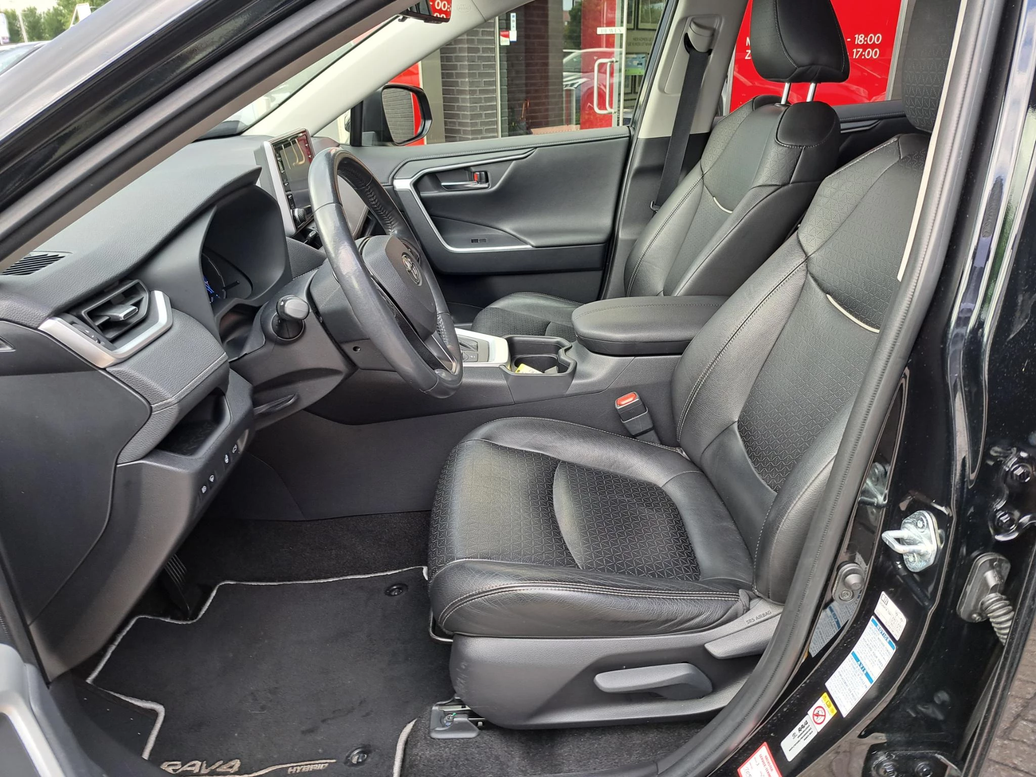 Hoofdafbeelding Toyota RAV4