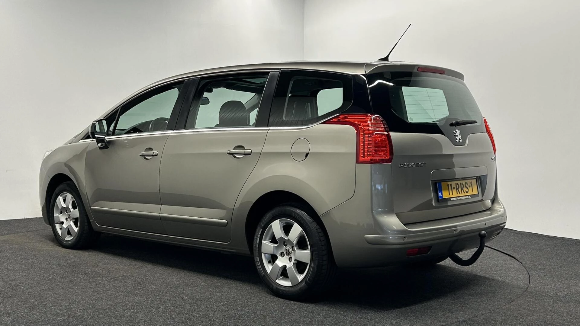 Hoofdafbeelding Peugeot 5008