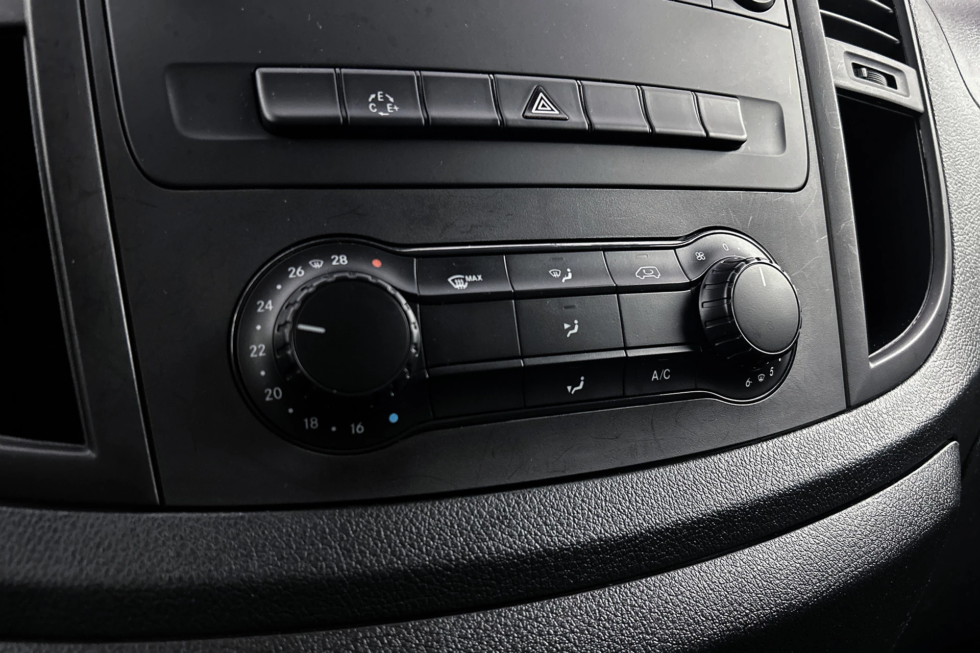 Hoofdafbeelding Mercedes-Benz eVito