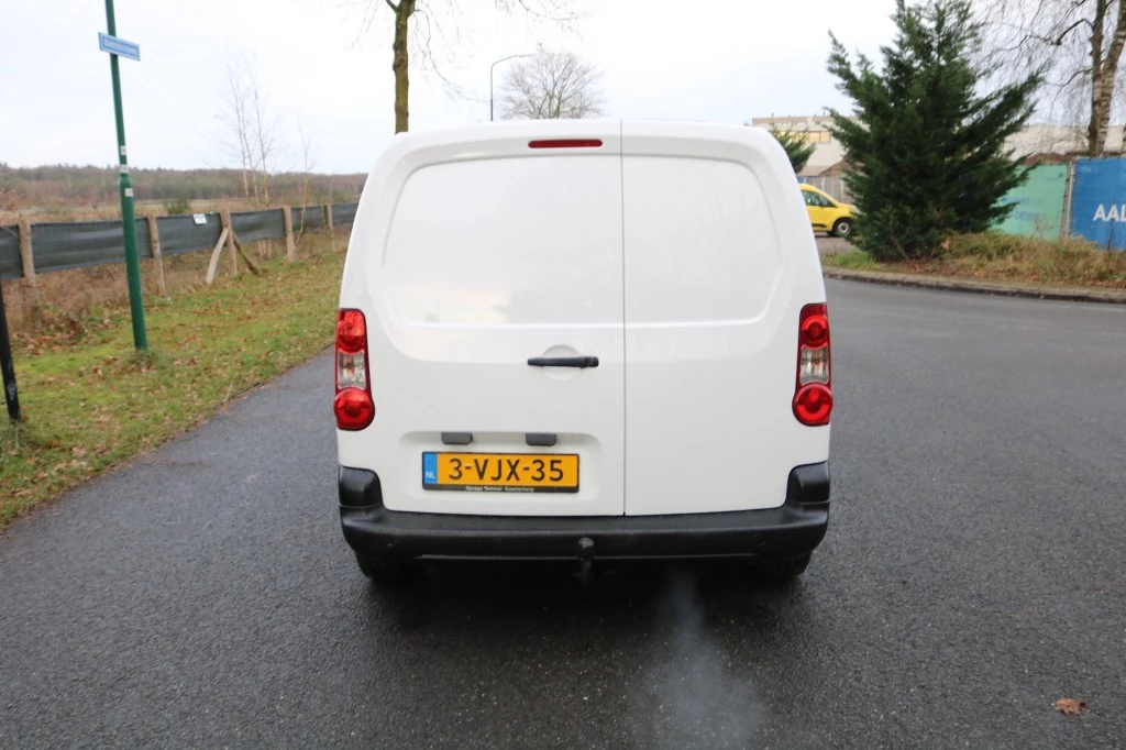 Hoofdafbeelding Peugeot Partner