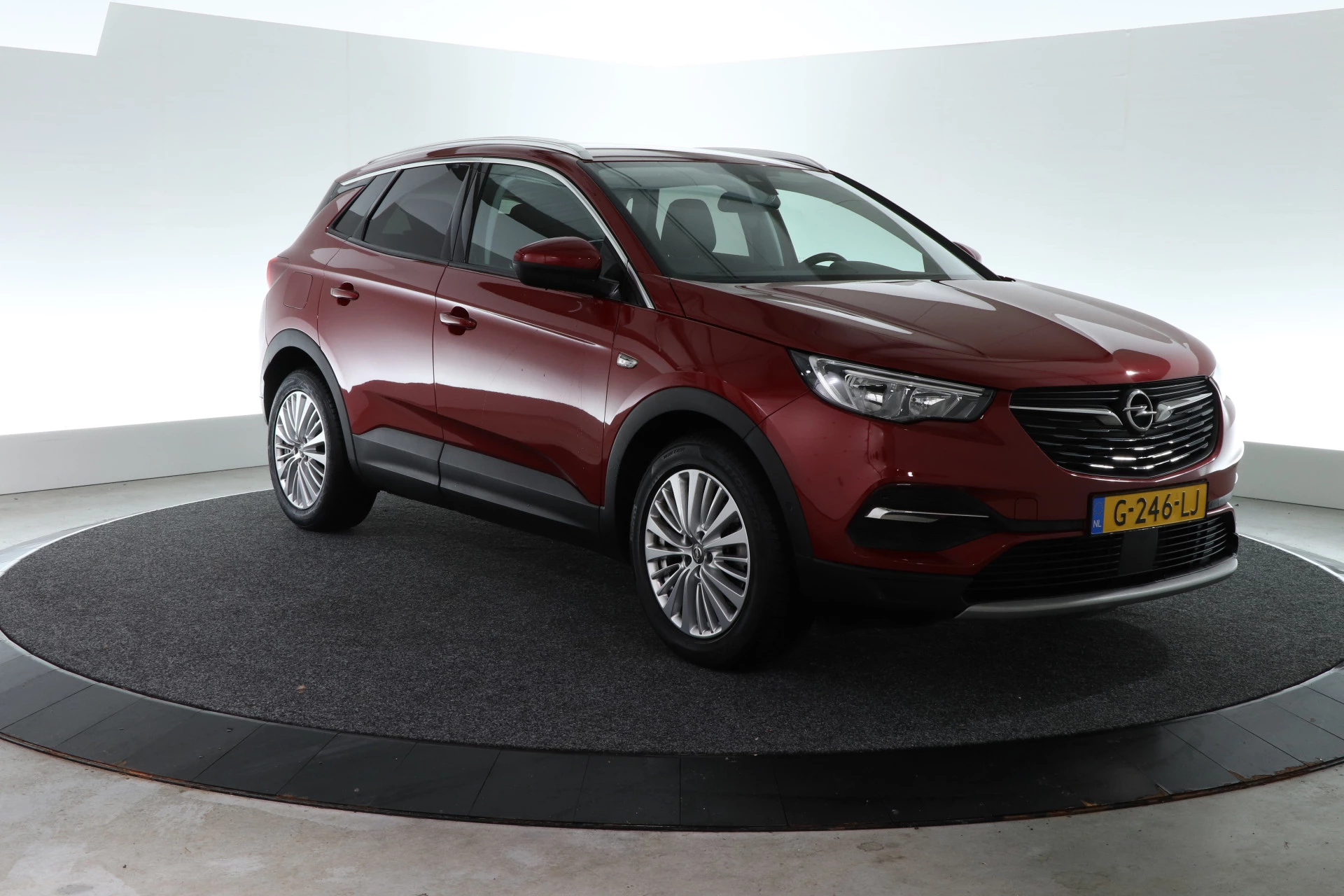 Hoofdafbeelding Opel Grandland X