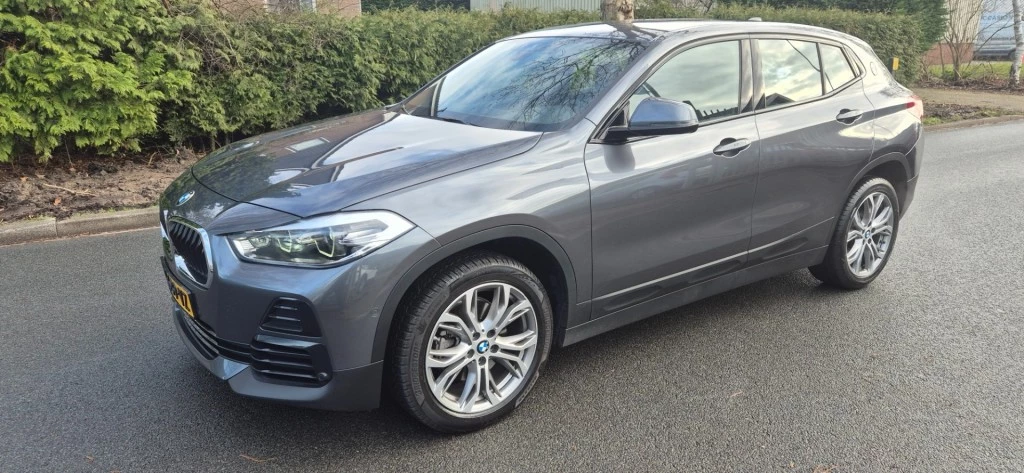 Hoofdafbeelding BMW X2