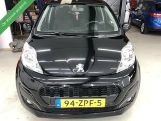 Hoofdafbeelding Peugeot 107 Peugeot 107 1.0 Access Accent met nieuw APK