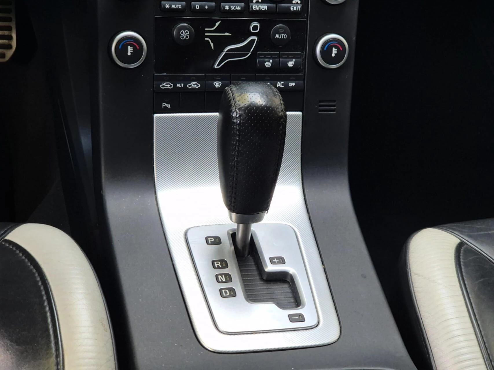 Hoofdafbeelding Volvo V70