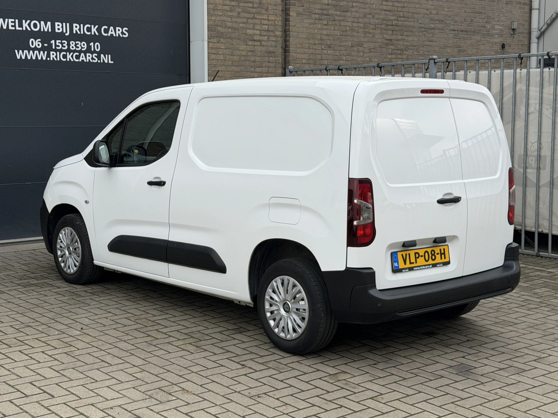 Hoofdafbeelding Peugeot Partner