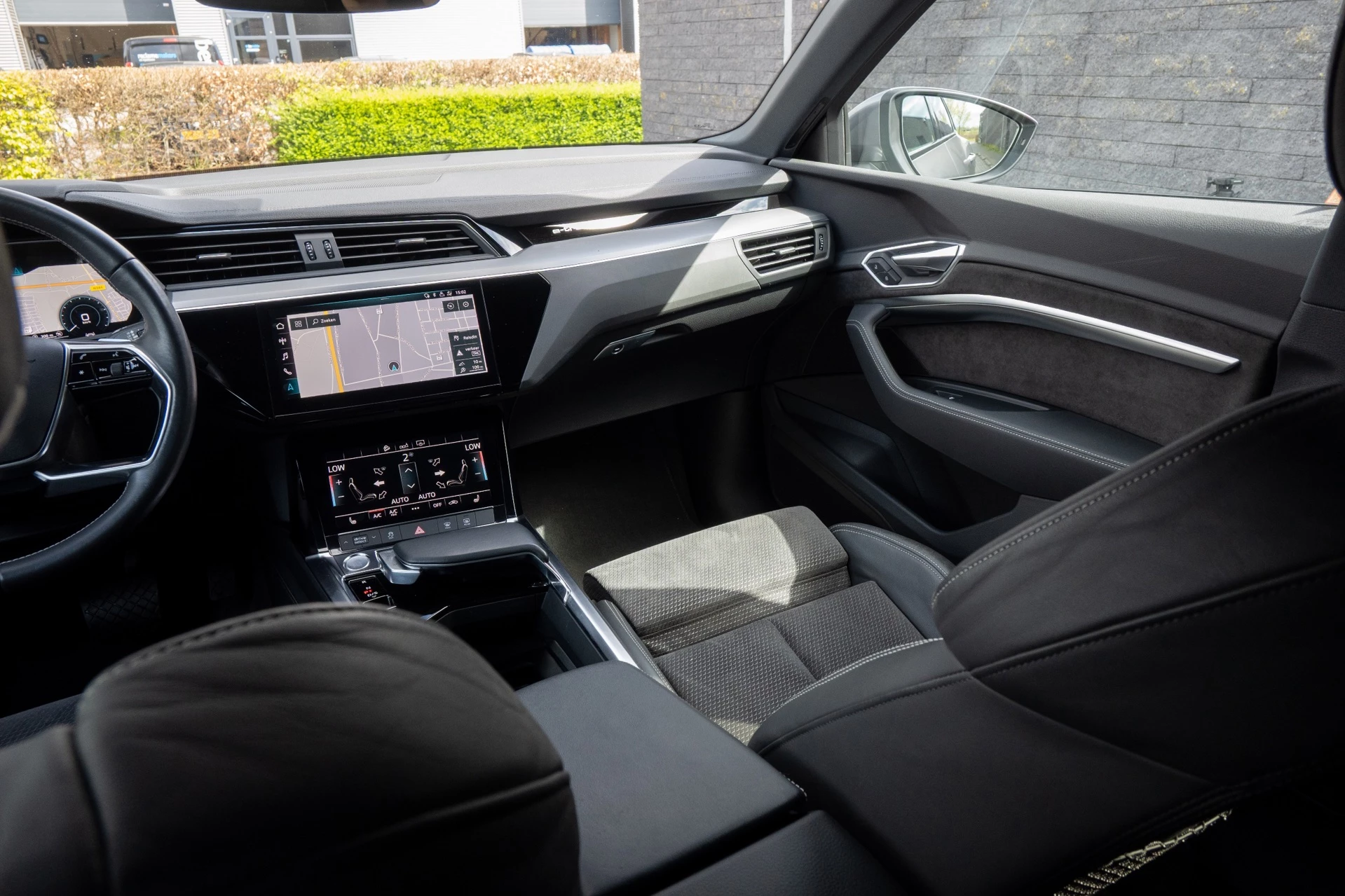 Hoofdafbeelding Audi e-tron