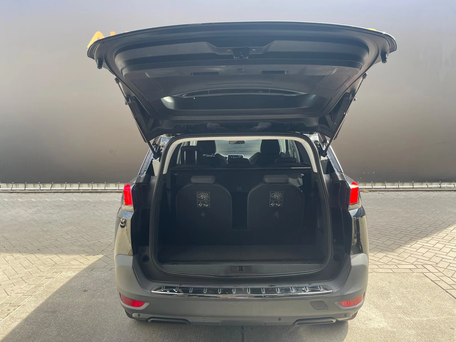 Hoofdafbeelding Peugeot 5008