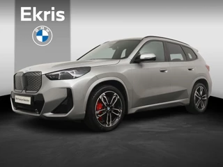 BMW iX1 eDrive20 67 kWh M-Sport Pro | Adaptive Cruise | Panoramadak | Harman Kardon | Elektrische stoelbediening | 19''