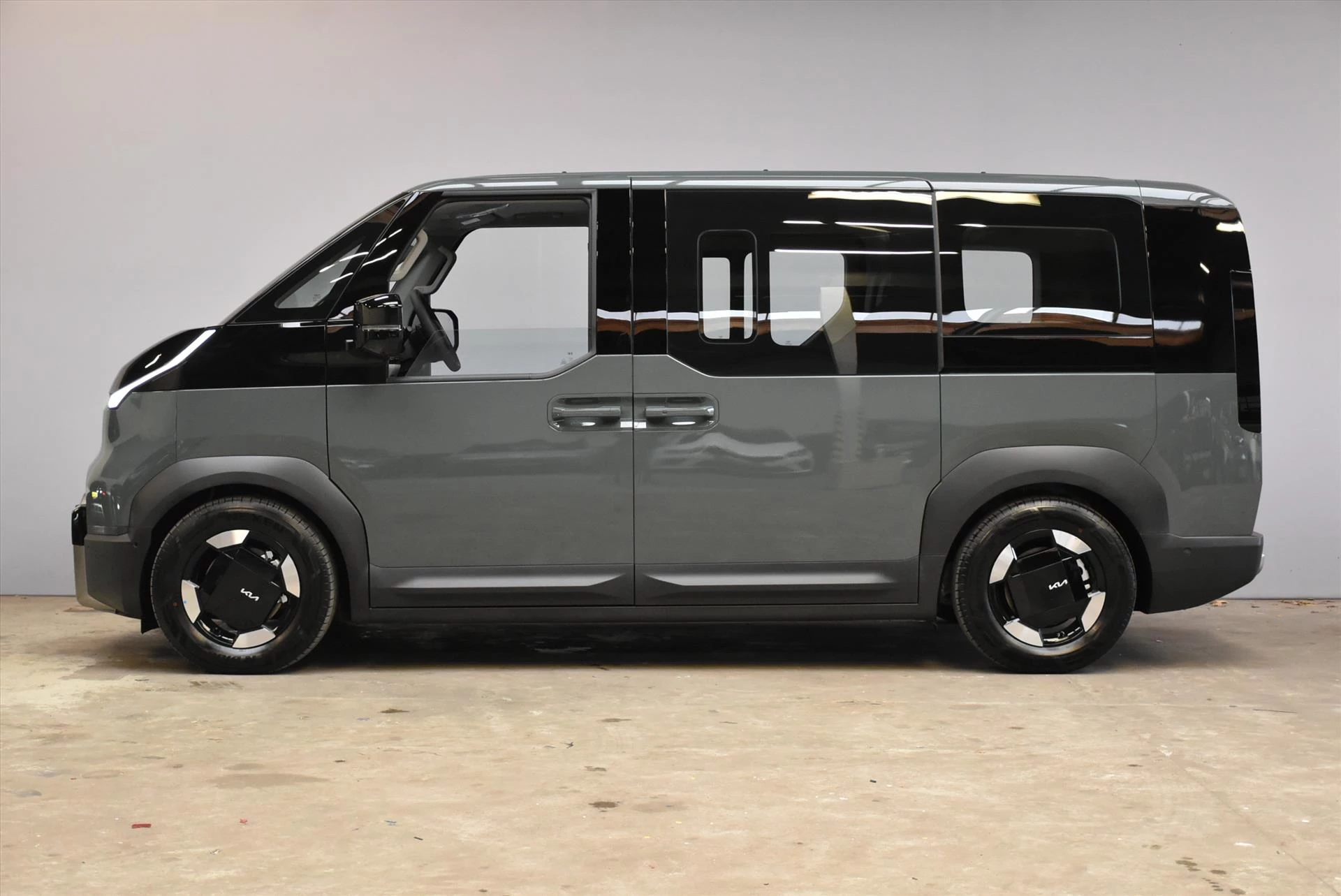 Hoofdafbeelding Kia Pv5 Passenger