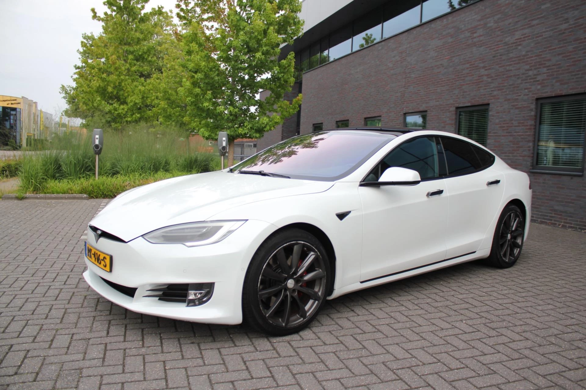 Hoofdafbeelding Tesla Model S