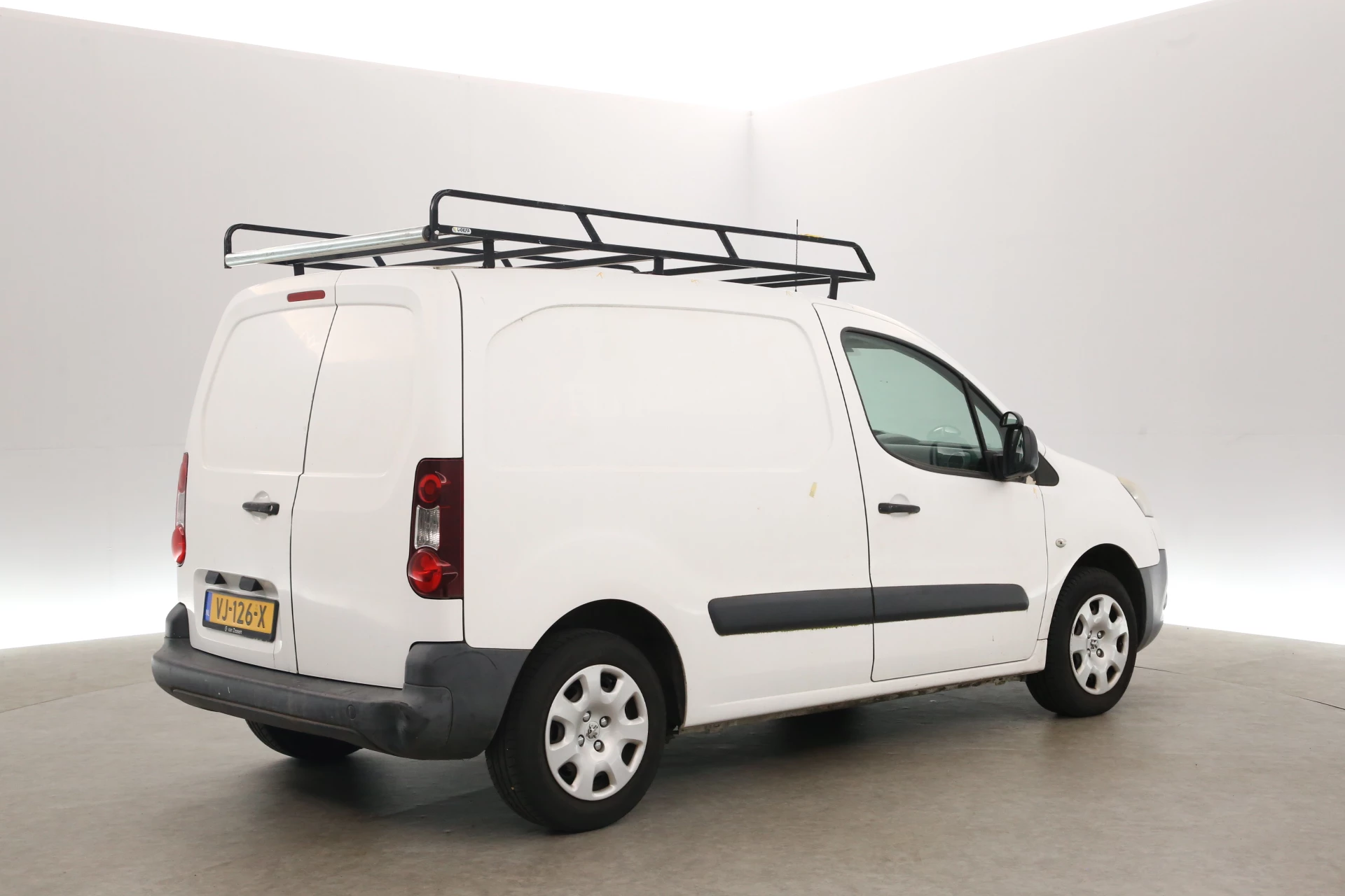 Hoofdafbeelding Peugeot Partner