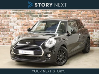 MINI Cooper Hatchback Business 3 deurs / Navigatiesysteem / Airconditioning / 16 Inch / LED / Extra Getint Glas / Bluetooth / Cruise Control / Middenarmsteun / Regen- en lichtsensor