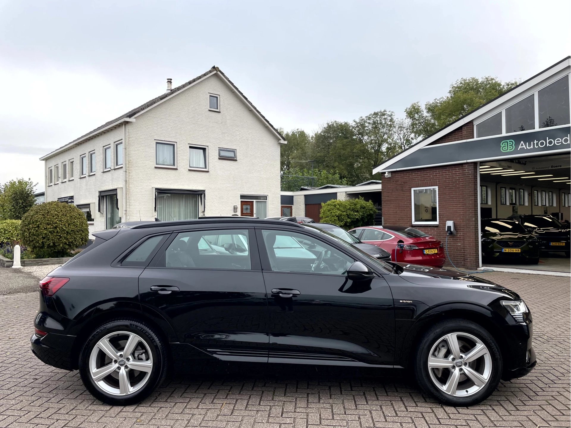 Hoofdafbeelding Audi e-tron