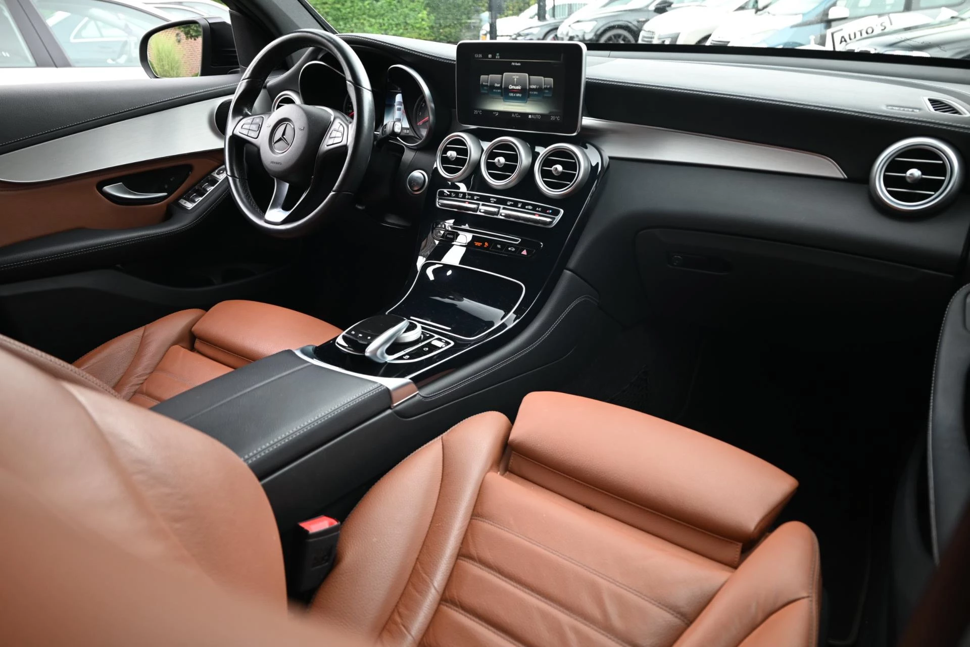 Hoofdafbeelding Mercedes-Benz GLC