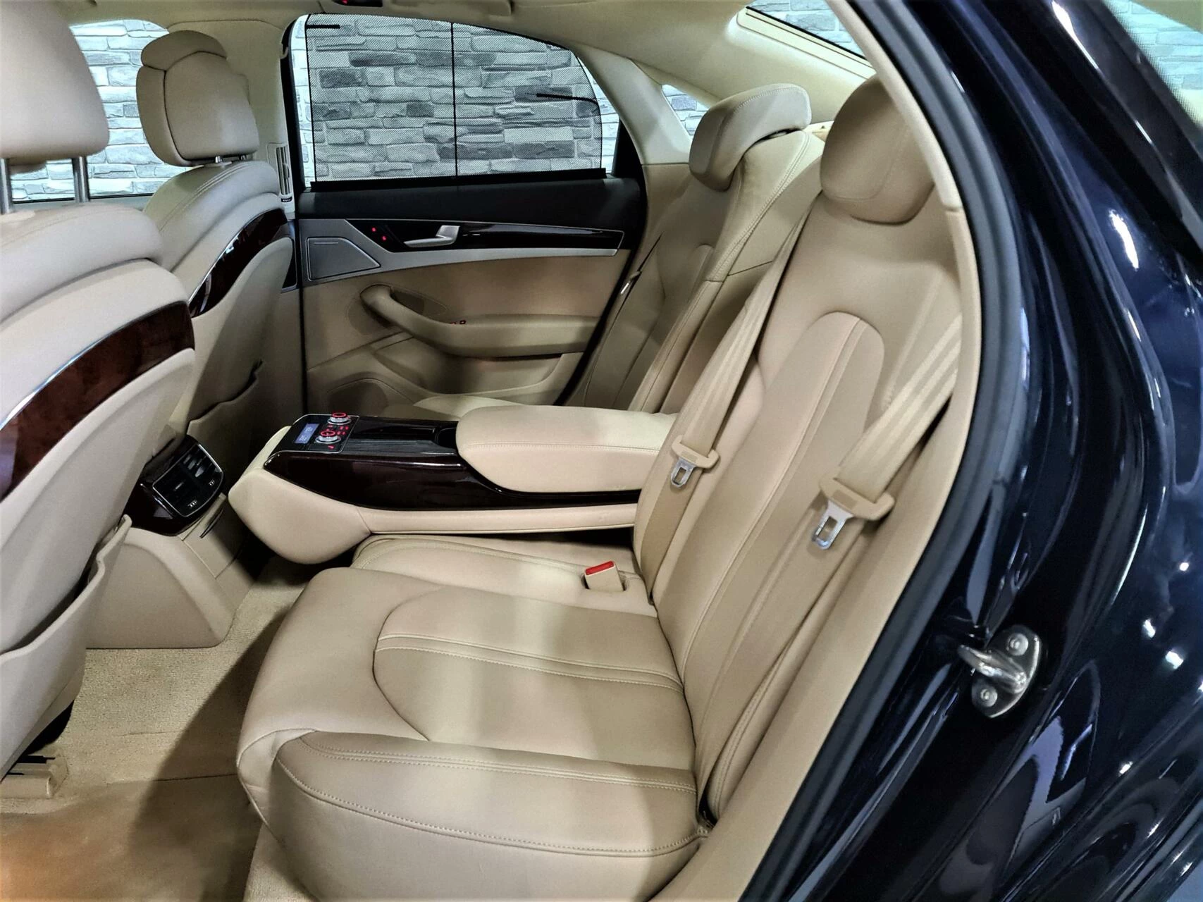 Hoofdafbeelding Audi A8