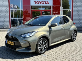 Toyota Yaris 1.5 HYBRID DYNAMIC STOELVERW LED APPLE/ANDROID CAMERA CLIMA AD-CRUISE LM-VELGEN