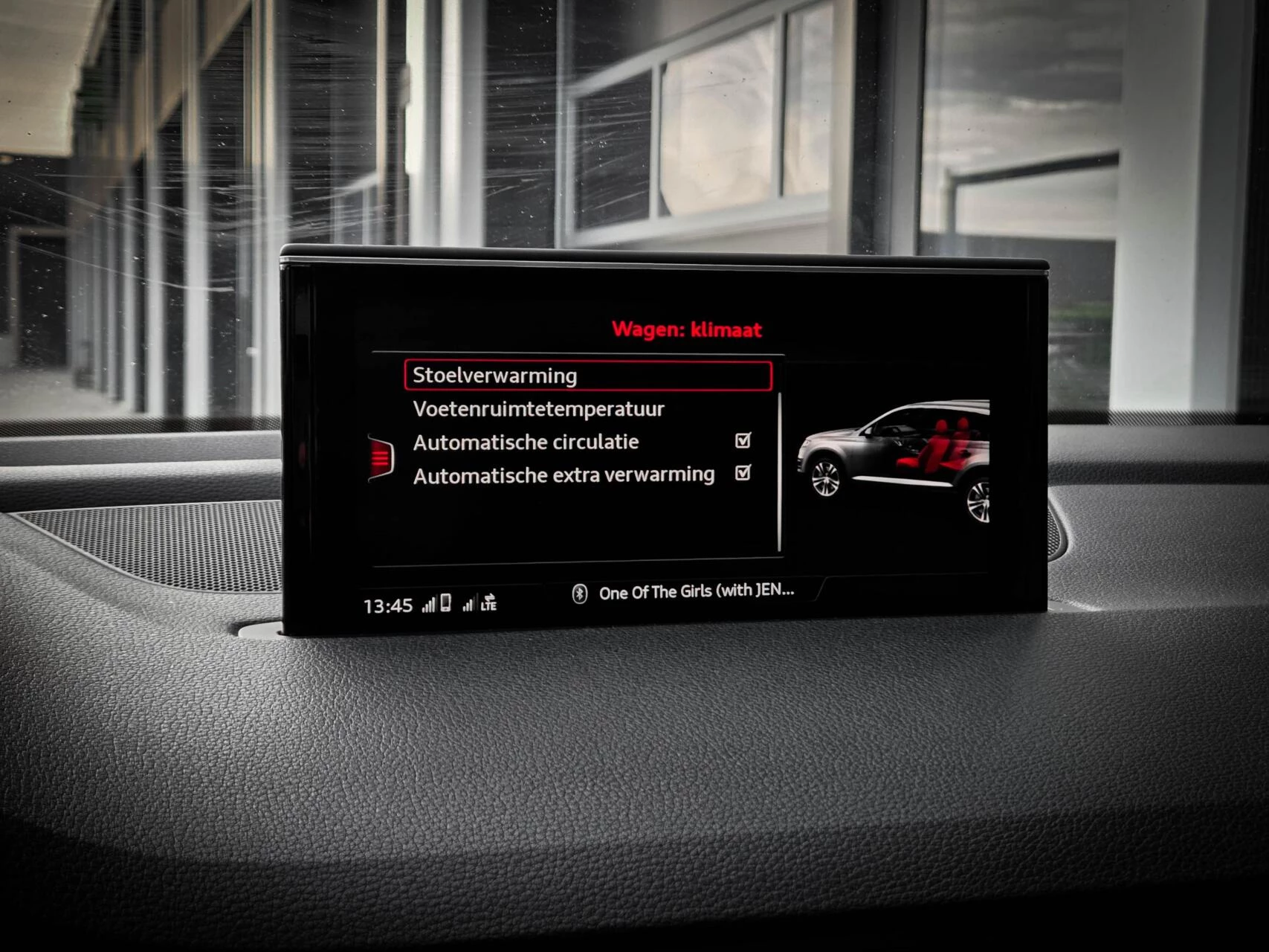 Hoofdafbeelding Audi Q7