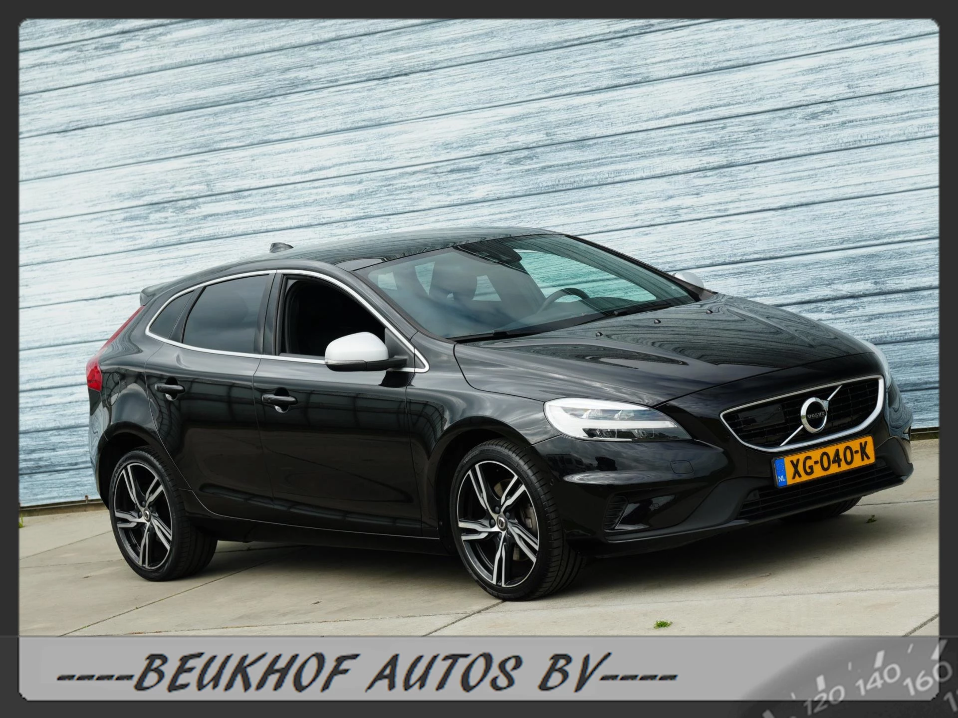 Hoofdafbeelding Volvo V40