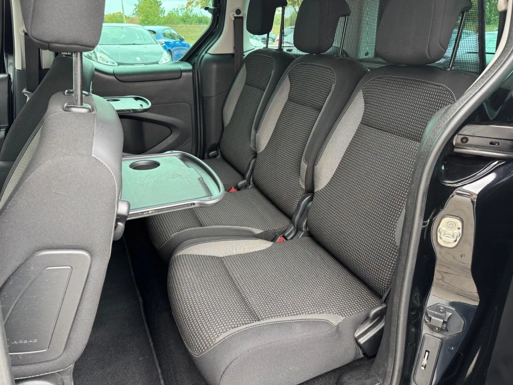 Hoofdafbeelding Peugeot Partner