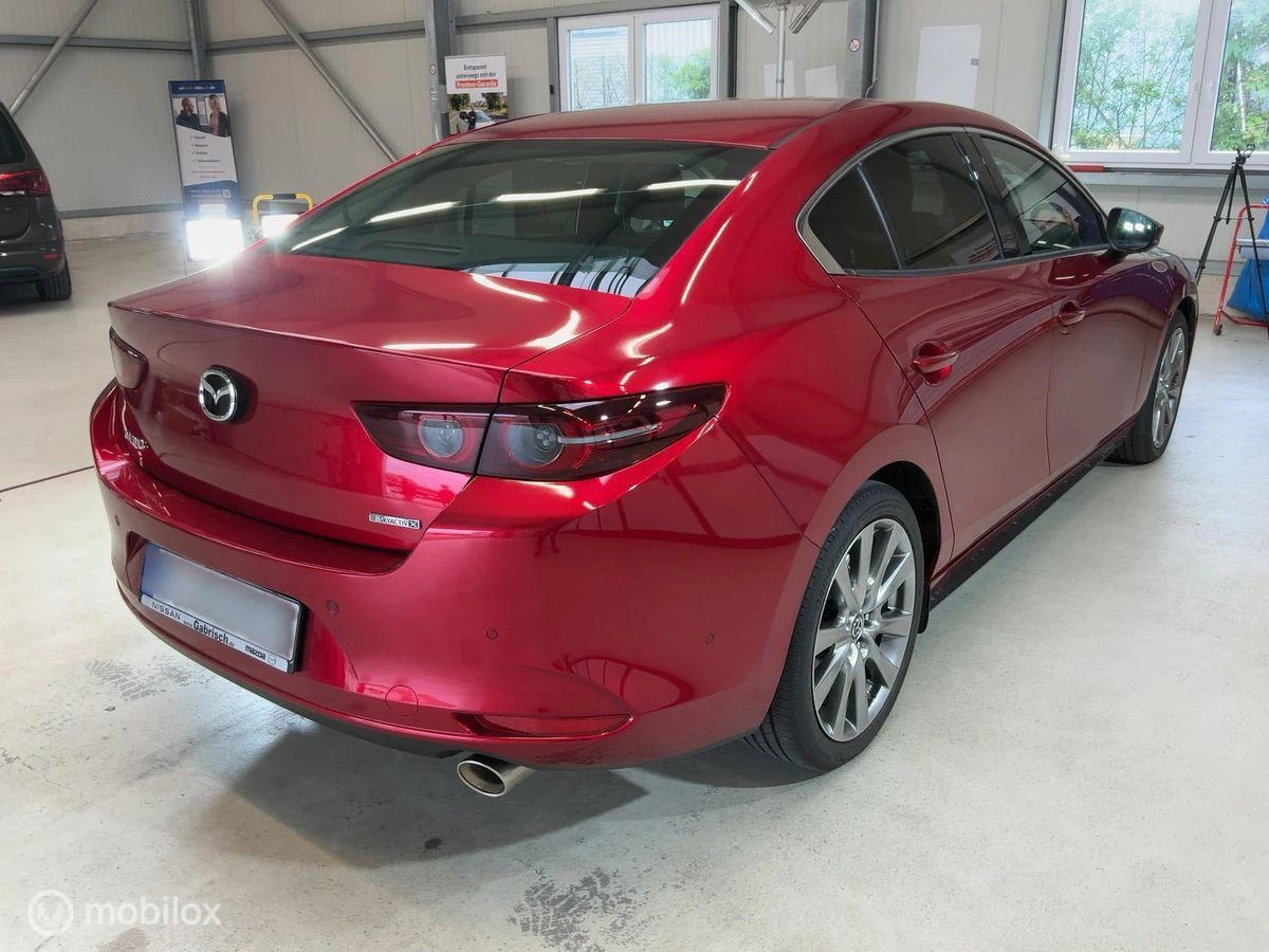 Hoofdafbeelding Mazda 3