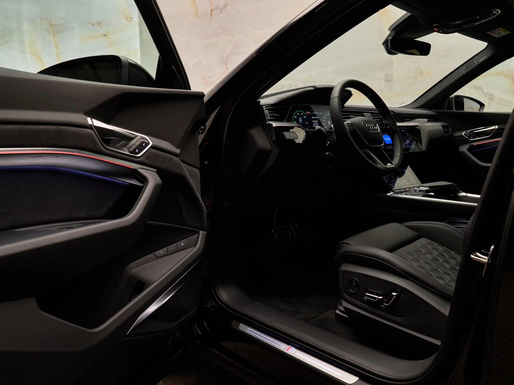 Hoofdafbeelding Audi Q8 Sportback e-tron