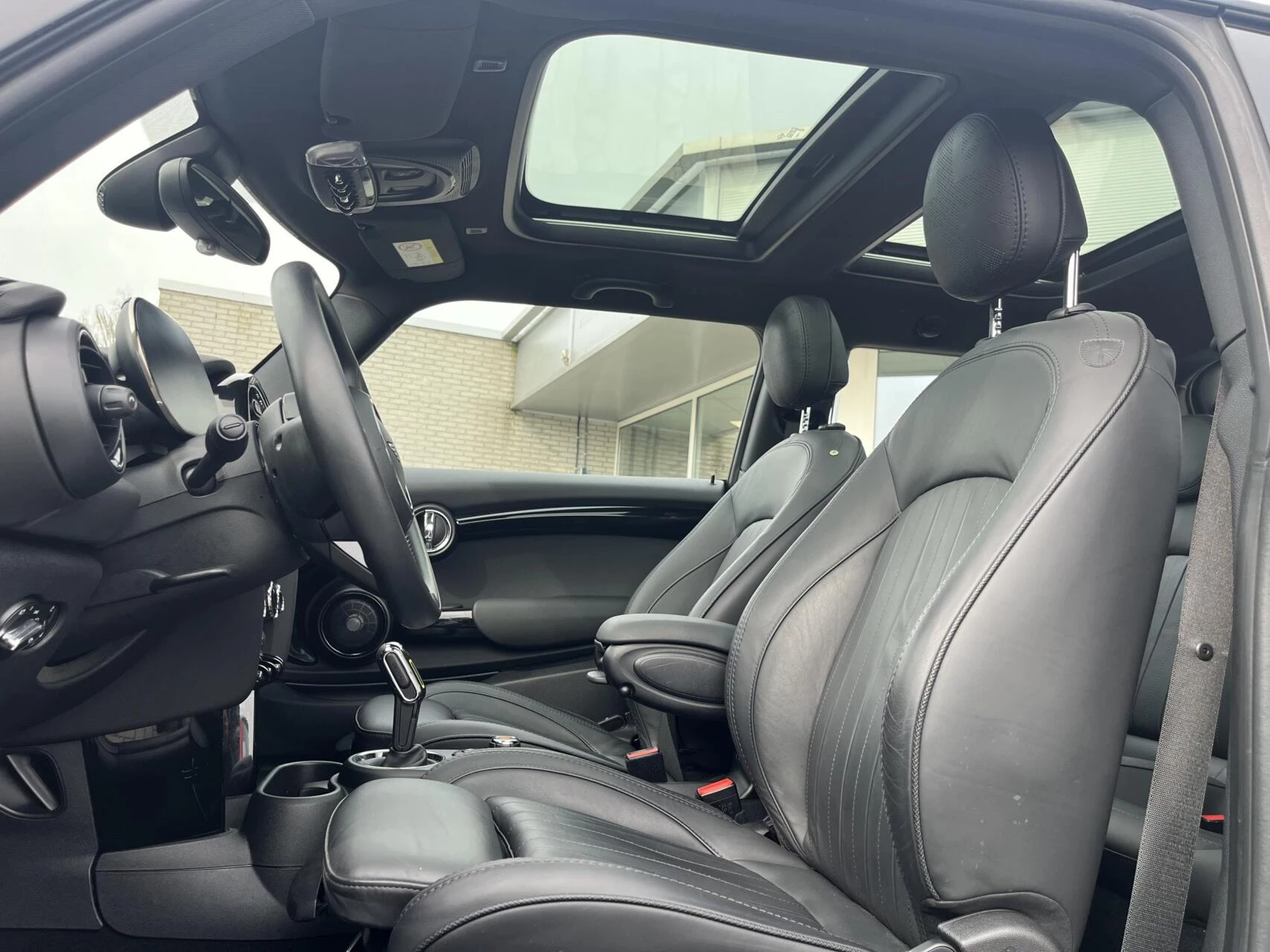 Hoofdafbeelding MINI Electric