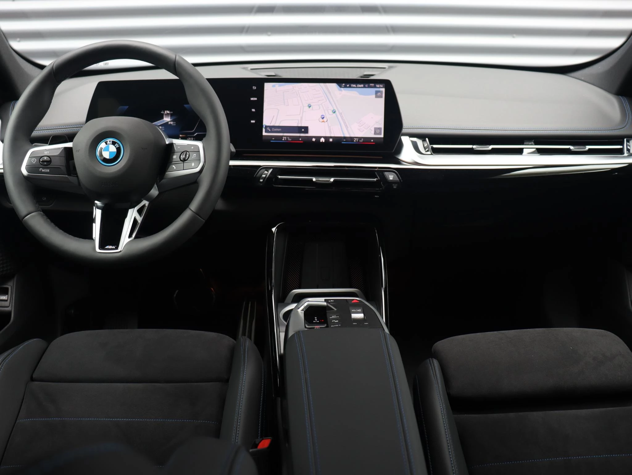 Hoofdafbeelding BMW iX1