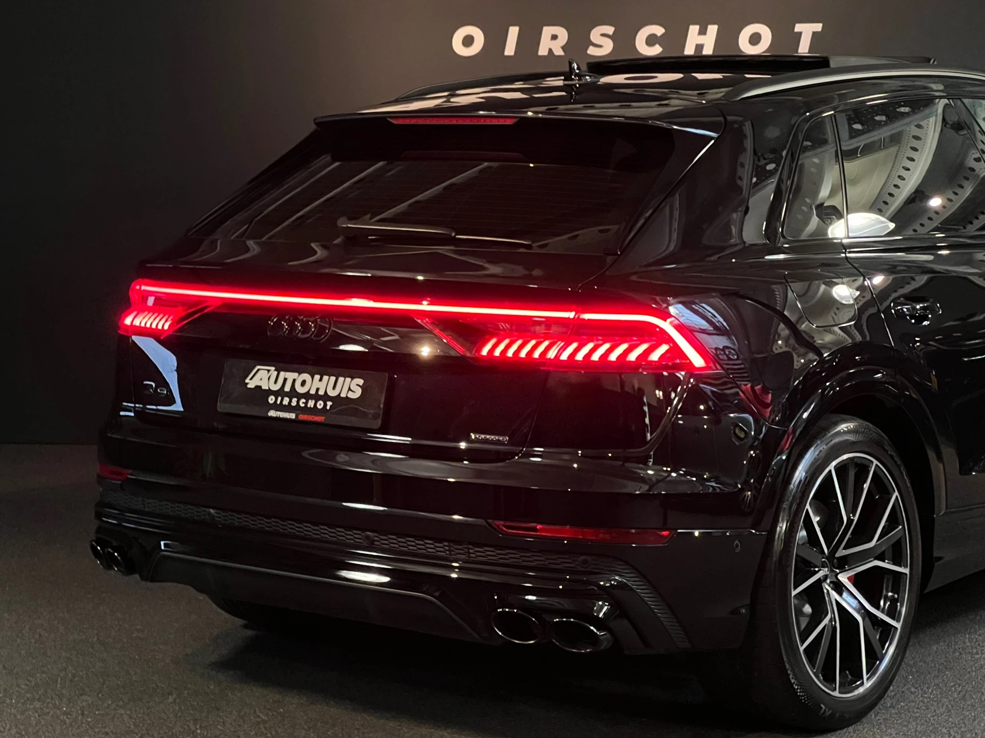 Hoofdafbeelding Audi Q8