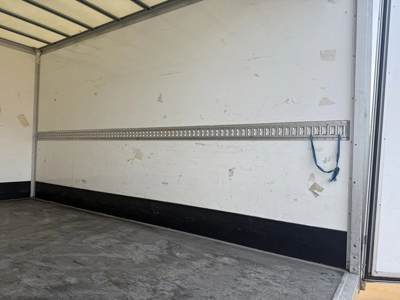 Hoofdafbeelding Renault eMaster