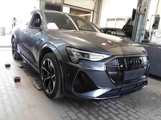 Audi e-tron S Sportback quattro 95 kWh 370KW | Full Options | Pano | Leer | B&O | 360° | Softclose | Nightvision | Virtual Spiegels |