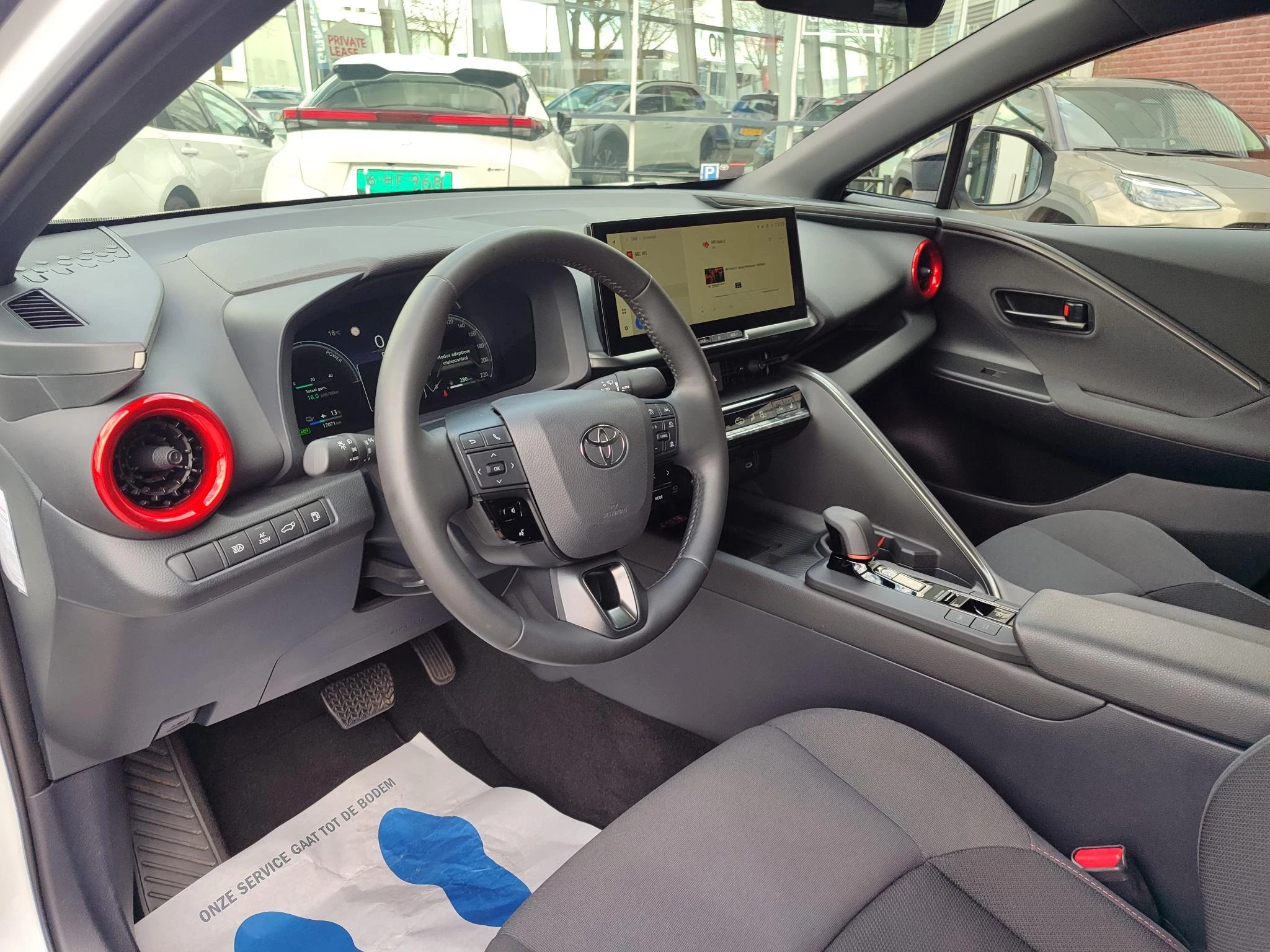 Hoofdafbeelding Toyota C-HR