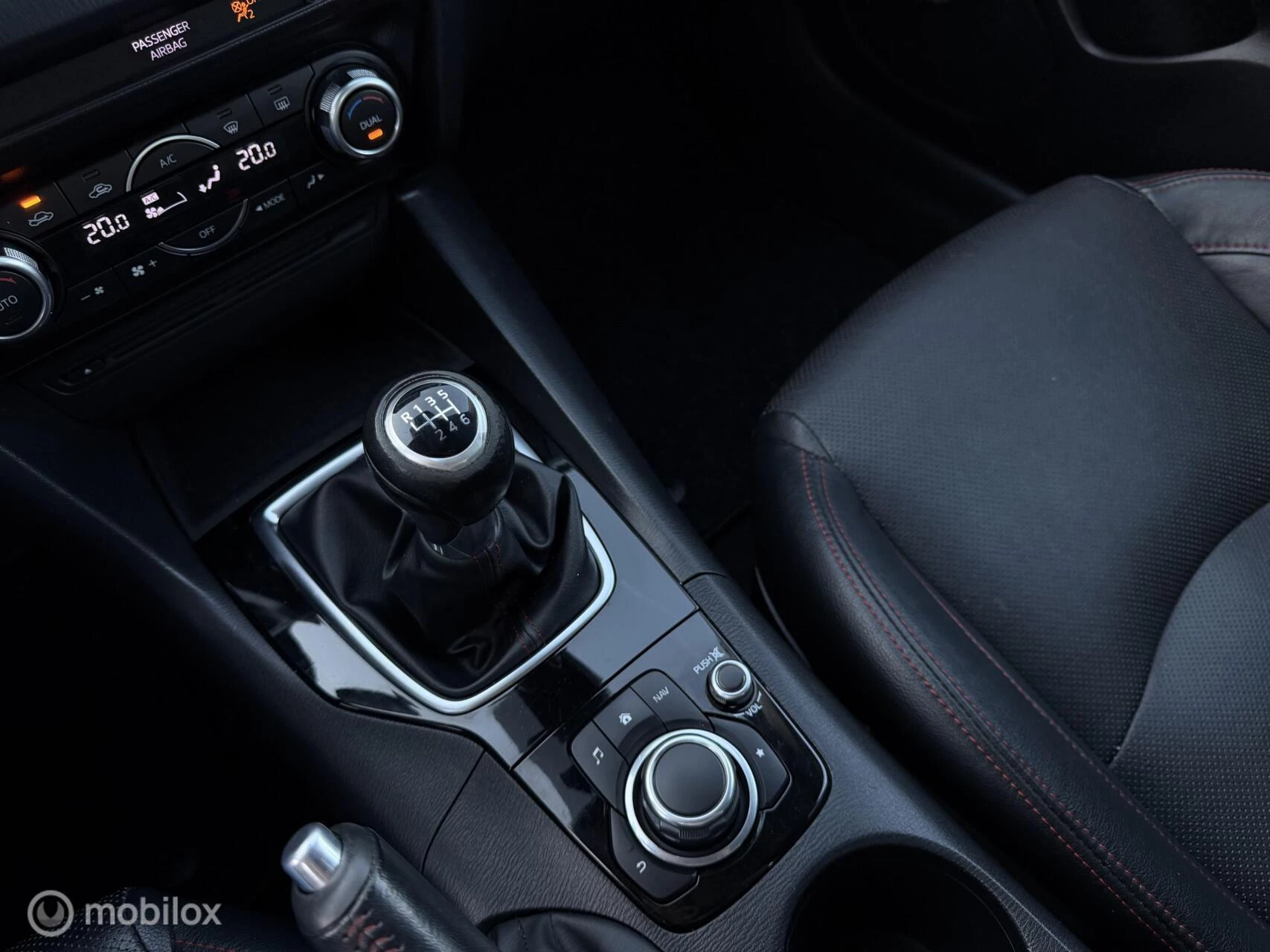 Hoofdafbeelding Mazda 3