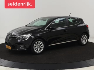 Renault Clio 1.6 E-Tech Hybrid 140 Intens | Stoelverwarming |  Camera | Carplay | Stuurverwarming | Half leder | Full LED | Navigatie | Climate control | Cruise control | Parkeerhulp