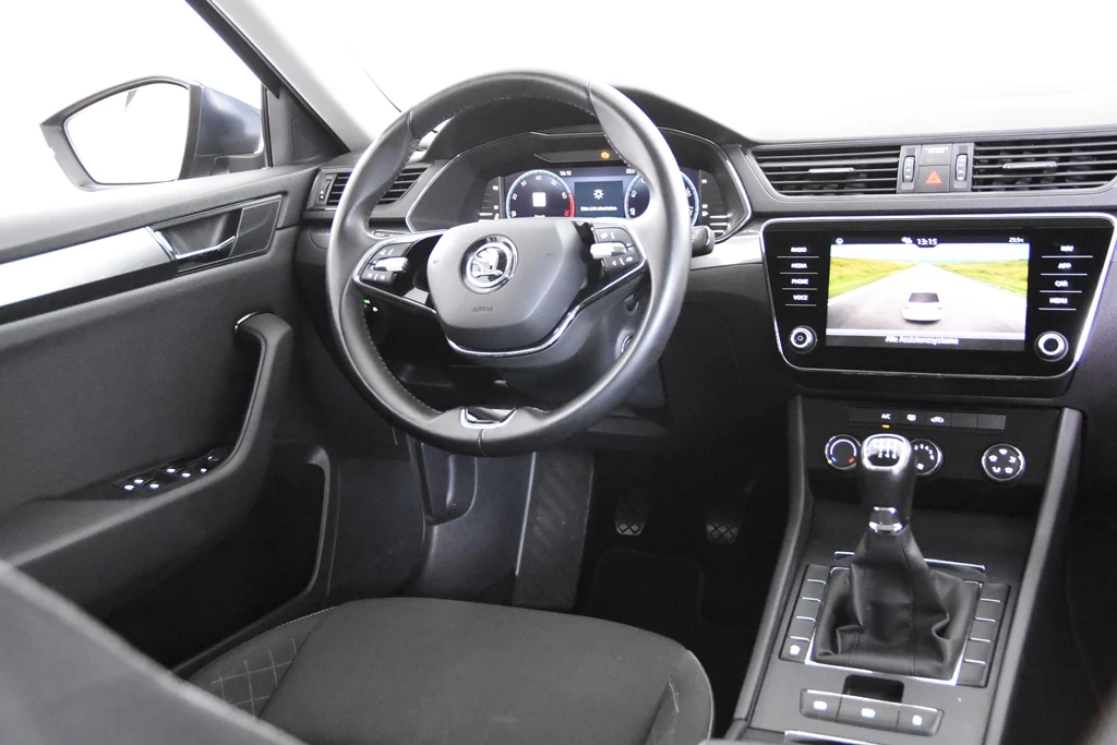 Hoofdafbeelding Škoda Superb