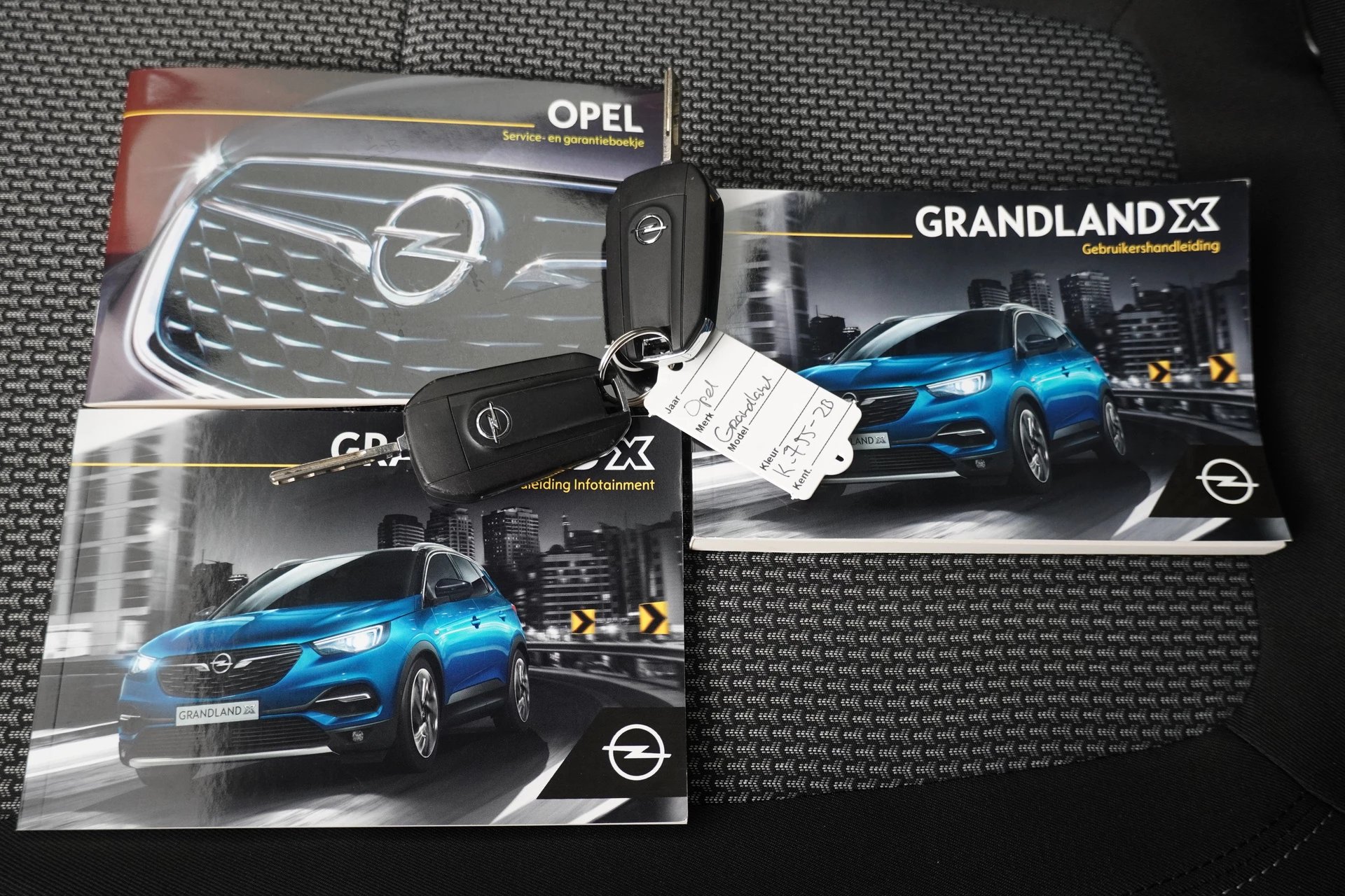 Hoofdafbeelding Opel Grandland X