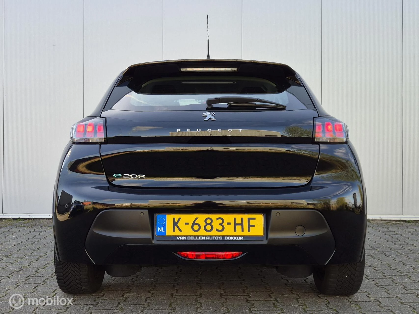 Hoofdafbeelding Peugeot e-208