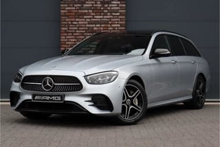 Hoofdafbeelding Mercedes-Benz E-Klasse Mercedes-Benz E-Klasse Estate 300 de Premium+ AMG Line Aut9 | Panoramadak | Distronic+ | Trekhaak | Burmester | Leder | Surround Camera | Keyless Go | Stoelverwarming | Rijassistentiepakket+ | Nightpakket |