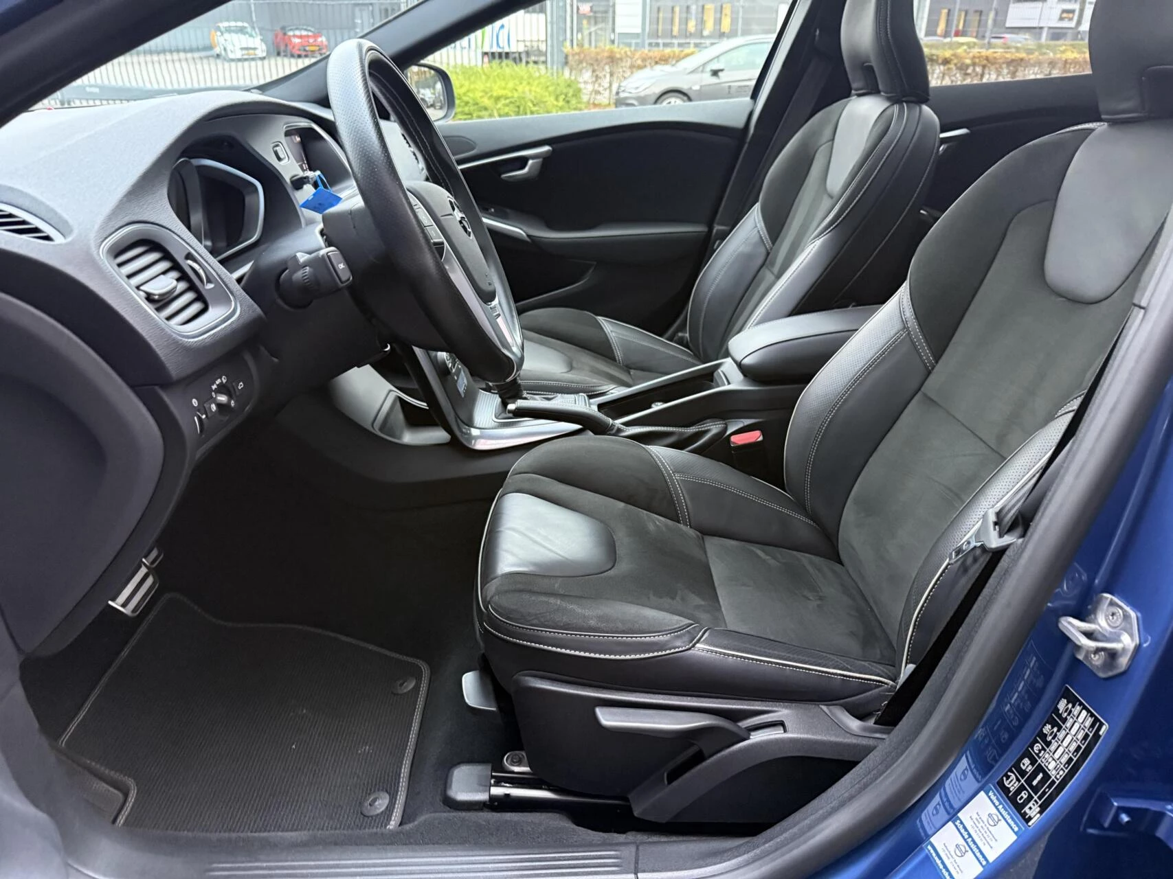 Hoofdafbeelding Volvo V40