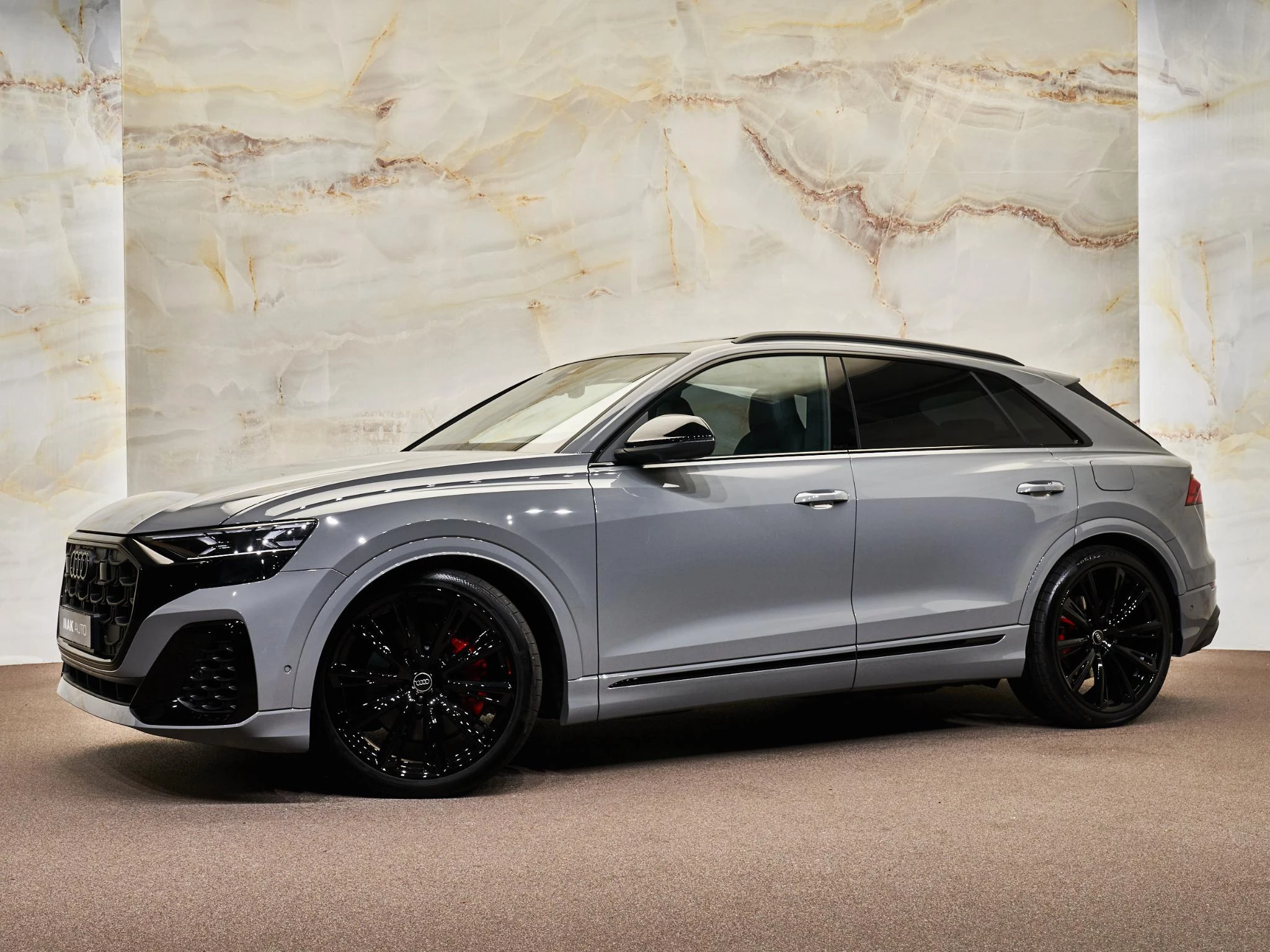 Hoofdafbeelding Audi Q8