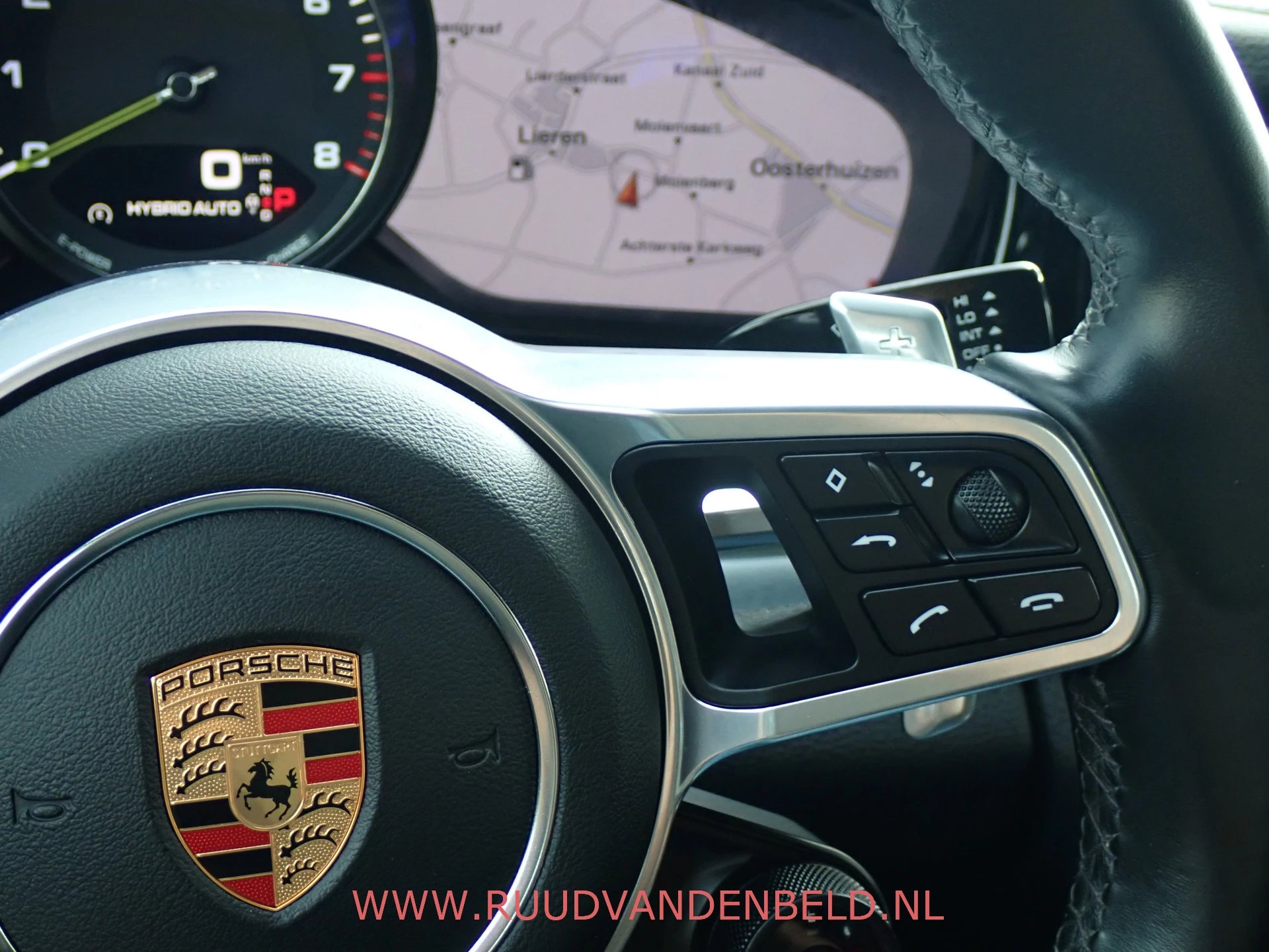 Hoofdafbeelding Porsche Panamera