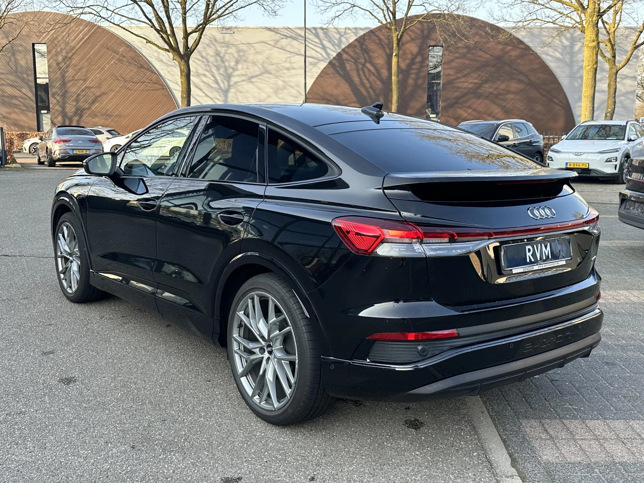 Hoofdafbeelding Audi Q4 Sportback e-tron